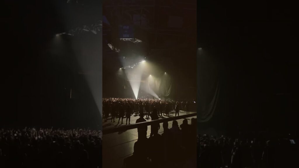 [YouTube] KRAINA NERDA – While She Sleeps | Atlas Arena | Łódź