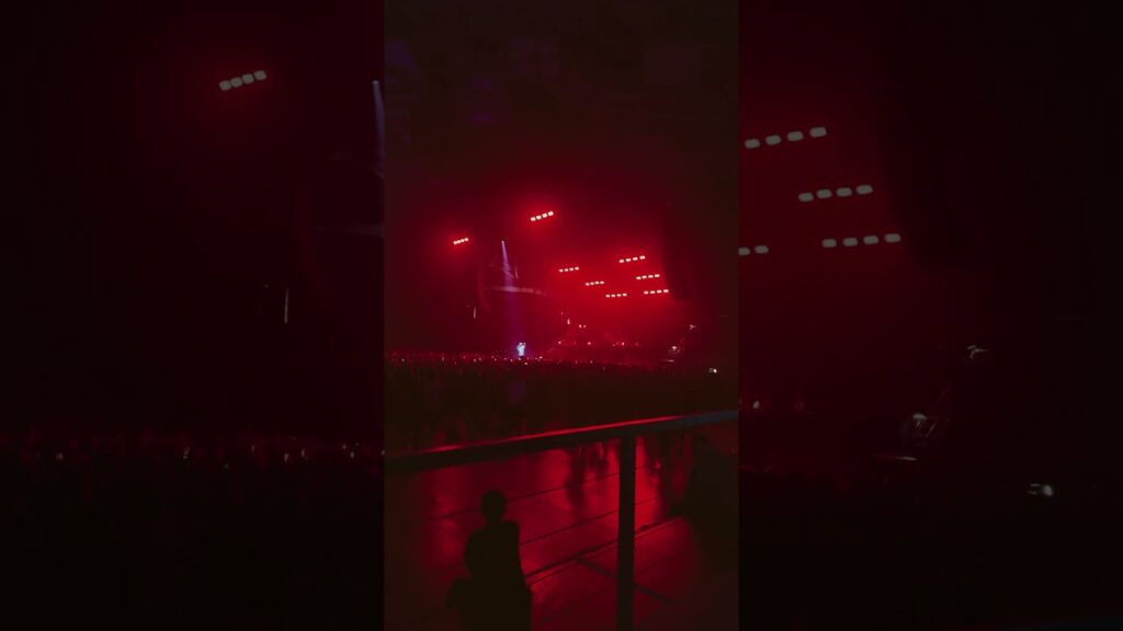 [YouTube] KRAINA NERDA – ARCHITECTS | Atlas Arena | Łódź – powitanie publiki