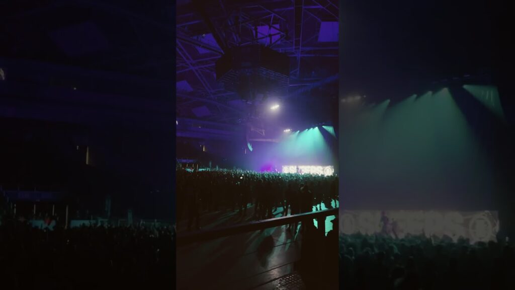 [YouTube] KRAINA NERDA – While She Sleeps | Atlas Arena | Łódź – dobra animacja!!!